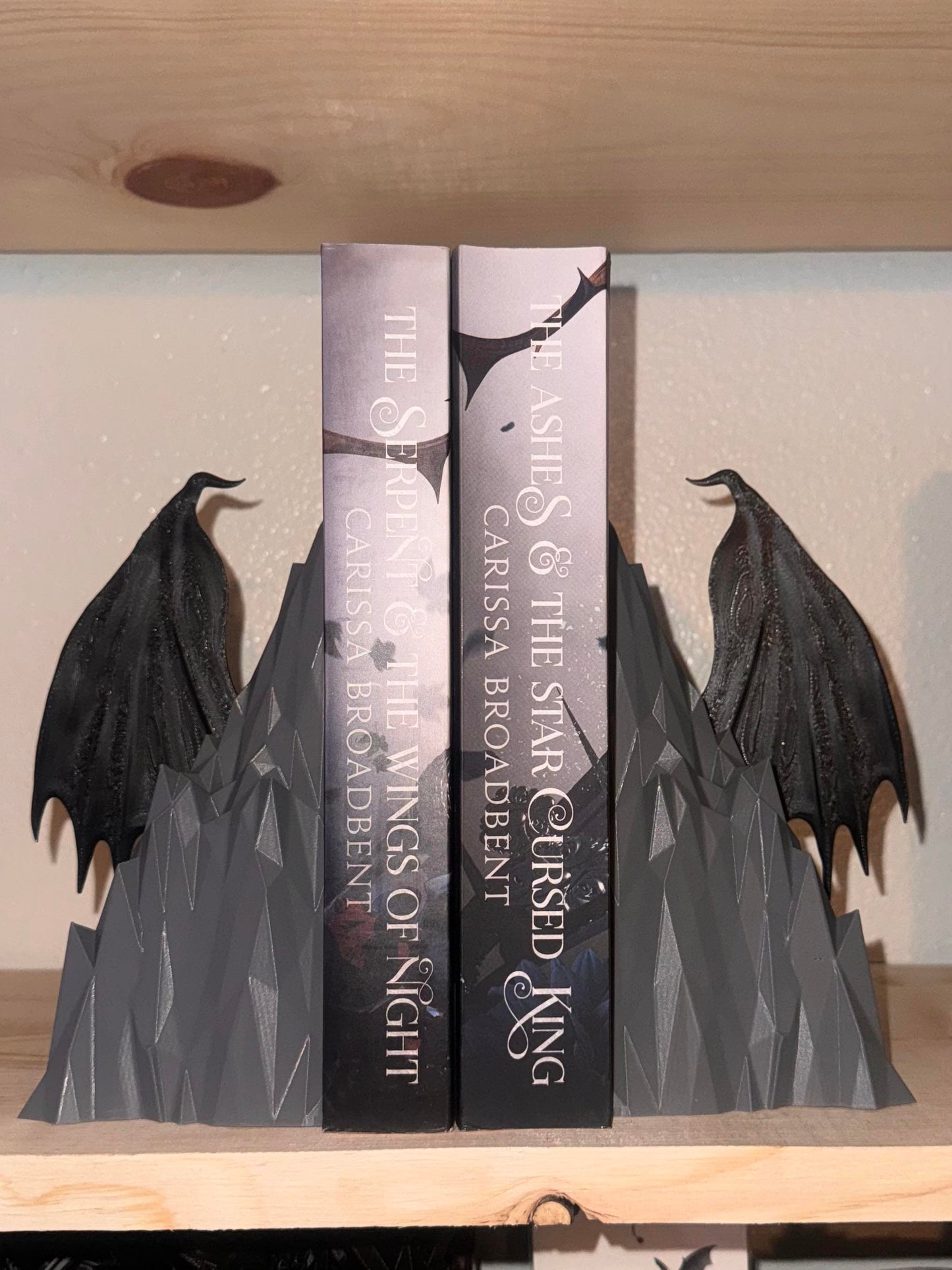 Mountain Wing set Book ends | Perfect for any vampire, Fae, winged characters | Gifts | Fantasy | Books