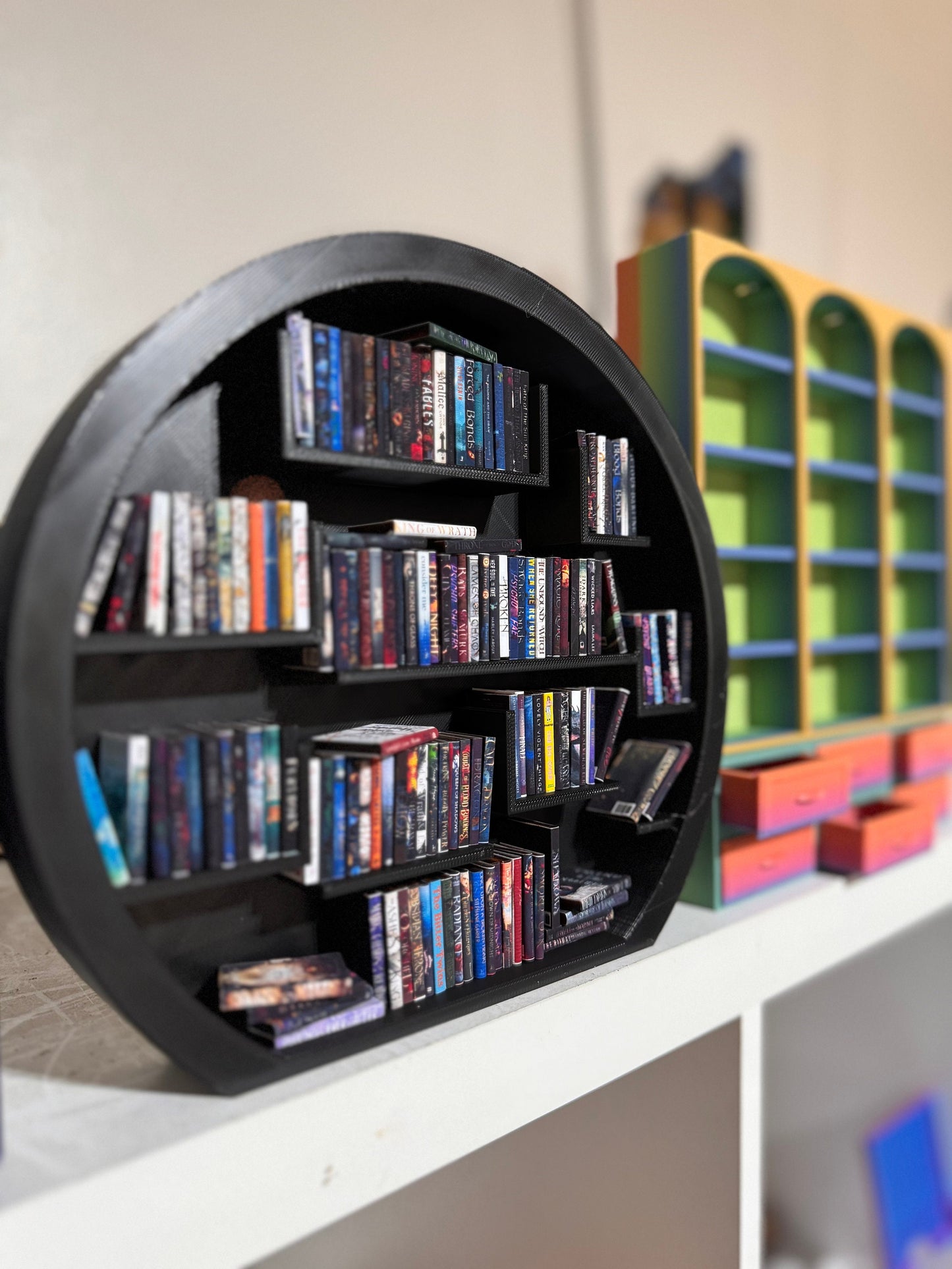 Round Miniature Bookshelf for 1.1in tall books| Mini Bookcase| Books| Miniature Doll House Book shelf| 3d Printed | Handmade| TBR|