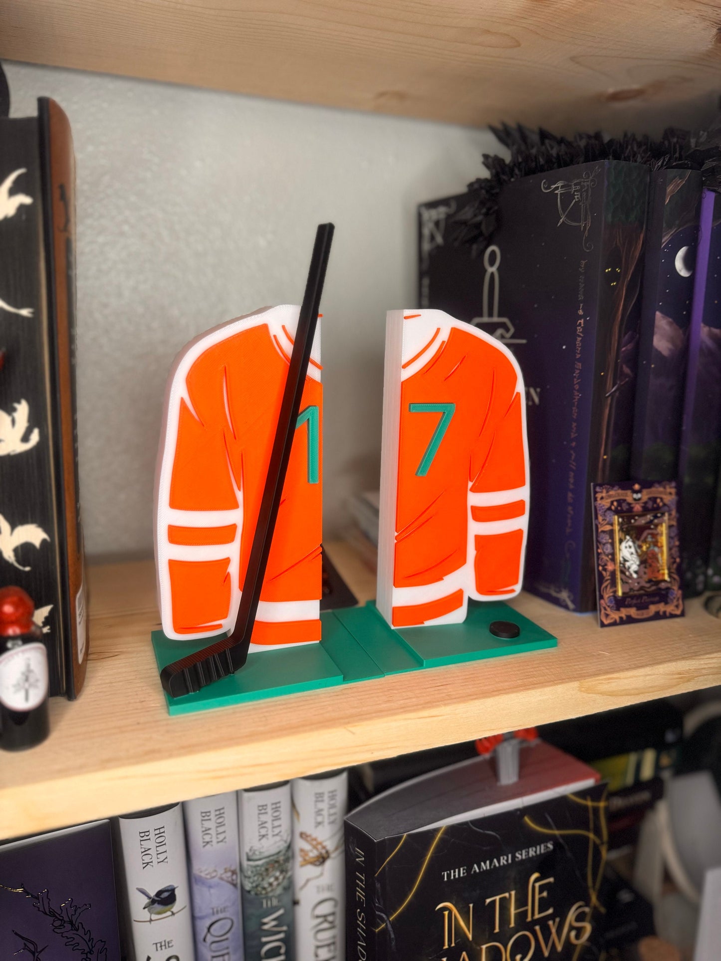 Hockey book ends