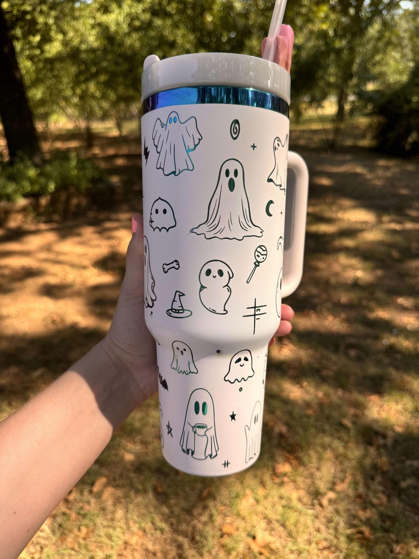 Ghost Tumbler with Straw topper